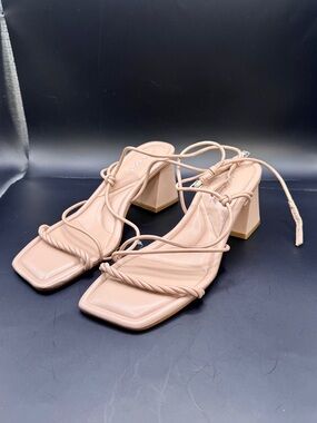 NEW 9.5 Marc Fisher Meggiane Beige Blush Pink Nude Braided Block Heel Sandals